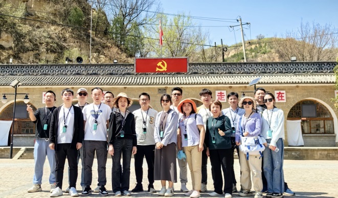 尋紅(hóng)色記憶 汲奮進力量 | 2024四川瑞康主題團建活動 尋紅(hóng)色記憶 汲奮進力量 | 2024四川瑞康主題團建活動